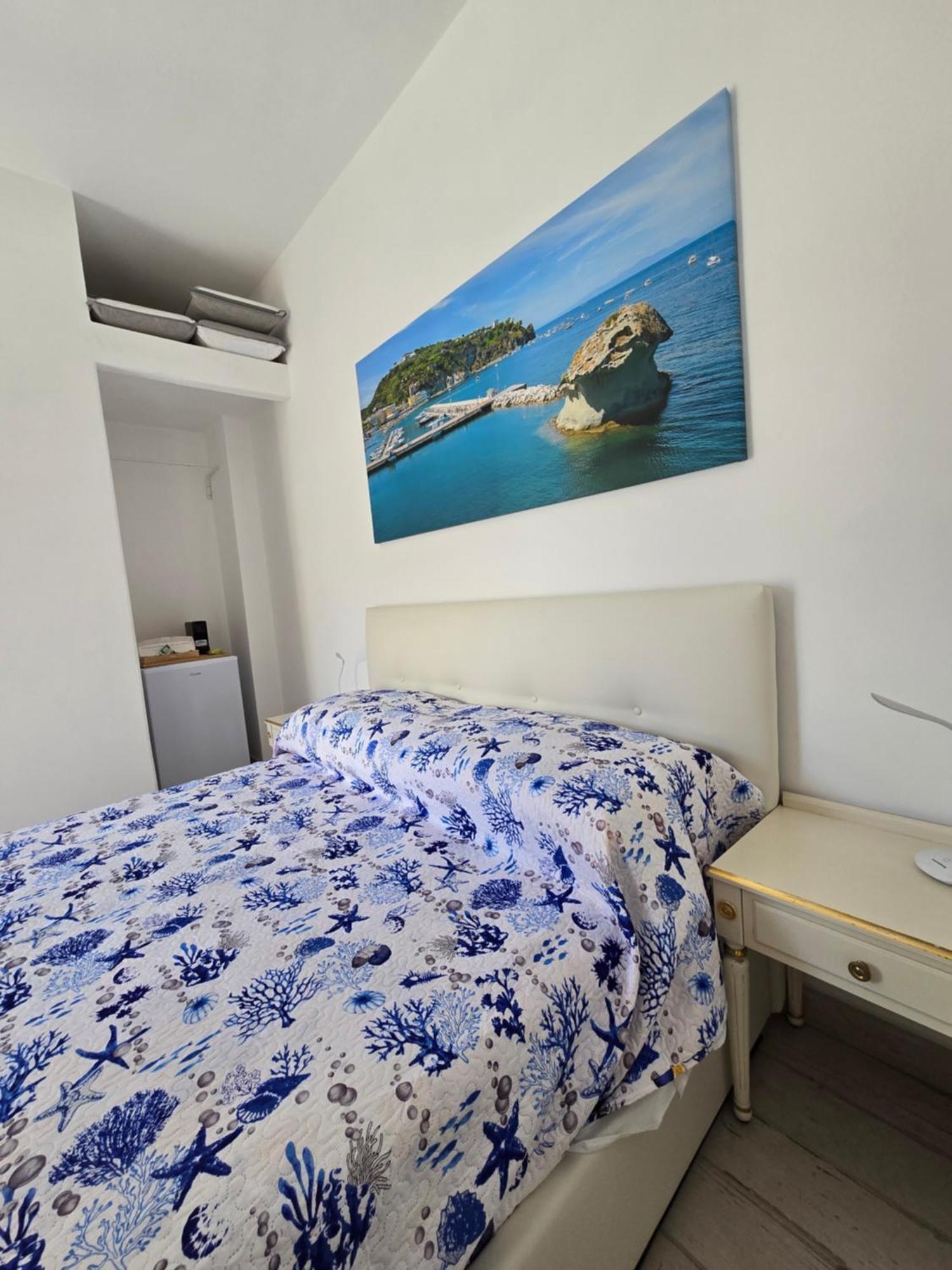 Villa La Casa Di Giuliana Primo Piano Con Balcone Ischia Exterior foto